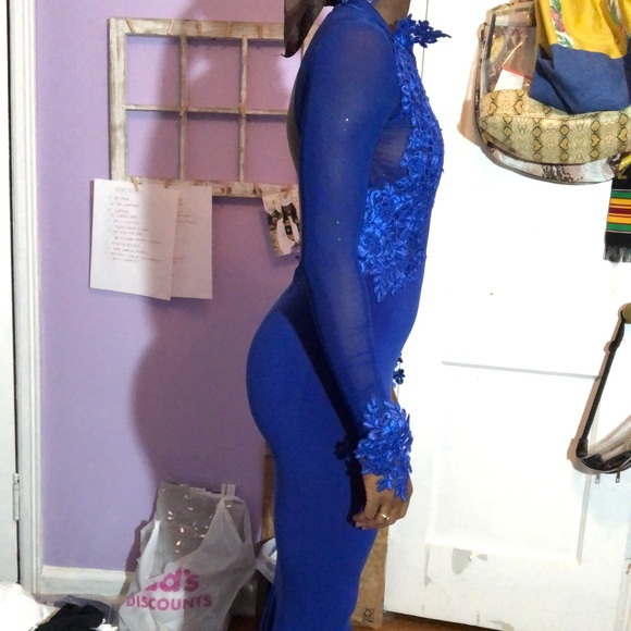 LACE DRESS - Picture 4 of 8